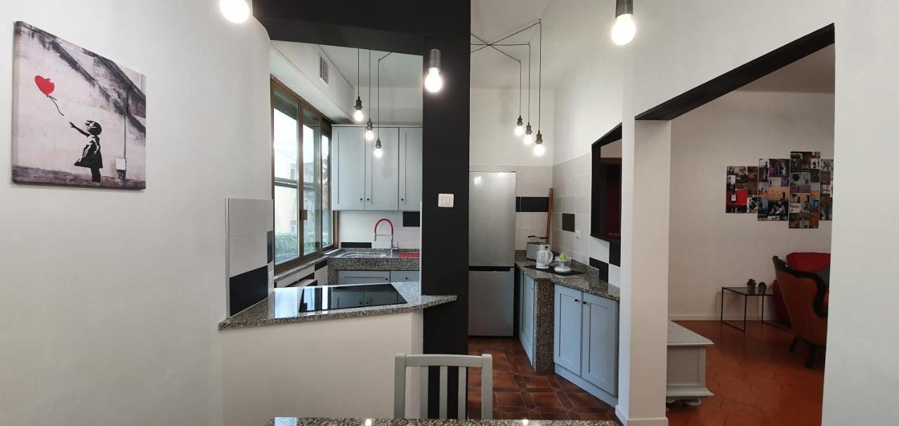 Appartamento 2 Bed Flat Centre & Stadio Free Parking Terni Esterno foto